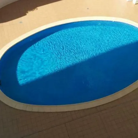 Sleeps 5 Pool Air Con Apartment Calpe